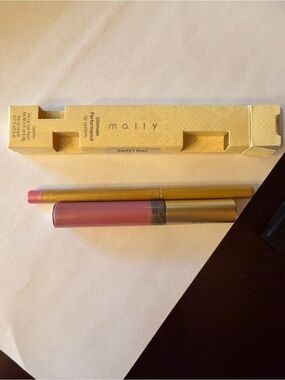 Mally Beauty Sweet Pink Lip Liner & Gloss Duo - Soft Pink